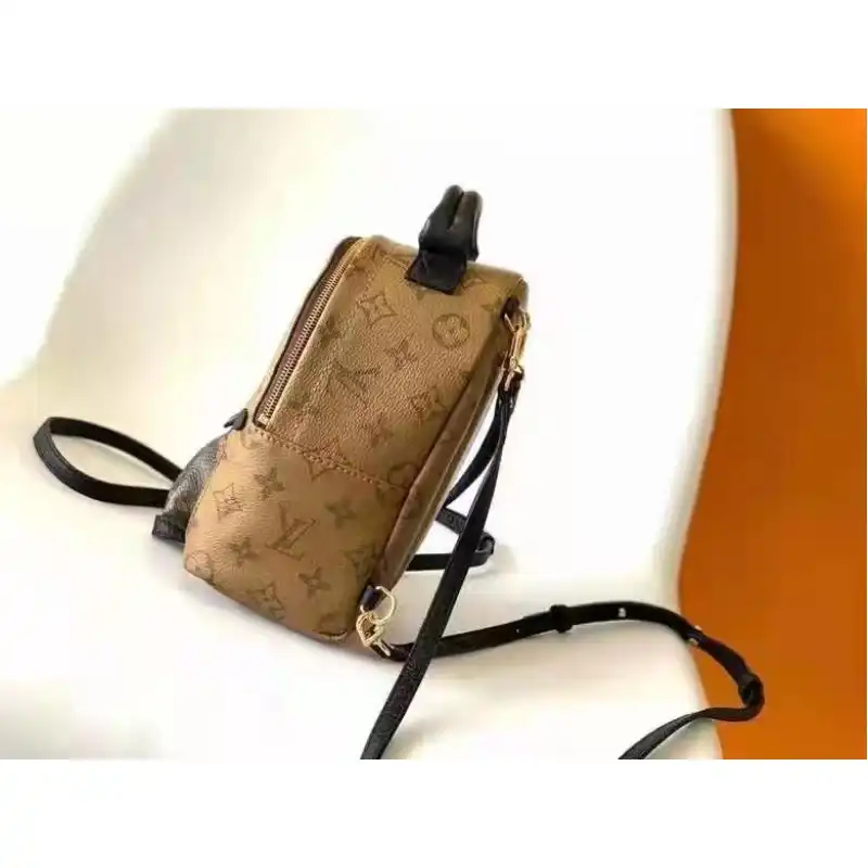 LV Bags 2106DJ0060