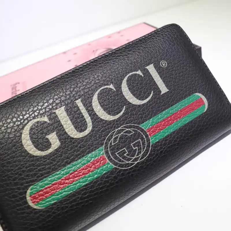G*u*i brand handbags zip around wallet 1904g0017