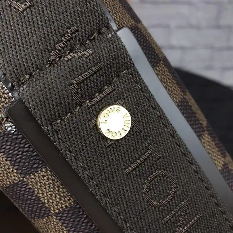 LV Bags 1906BL0038