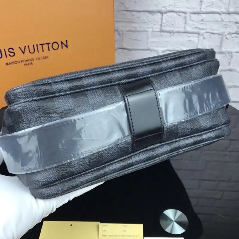 LV Bags 1906BL0148