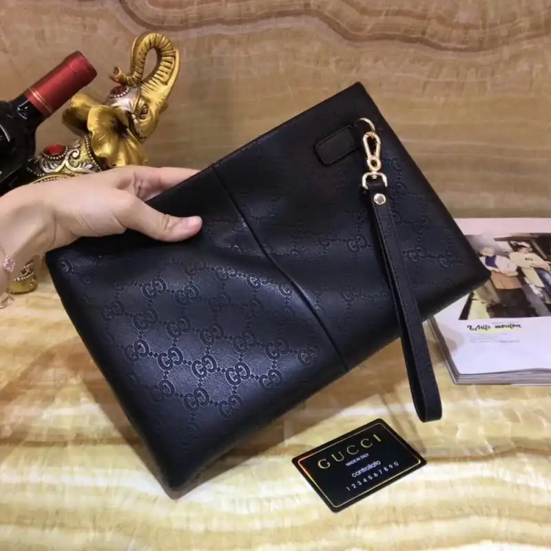 G*u*i bags 1910bb0021
