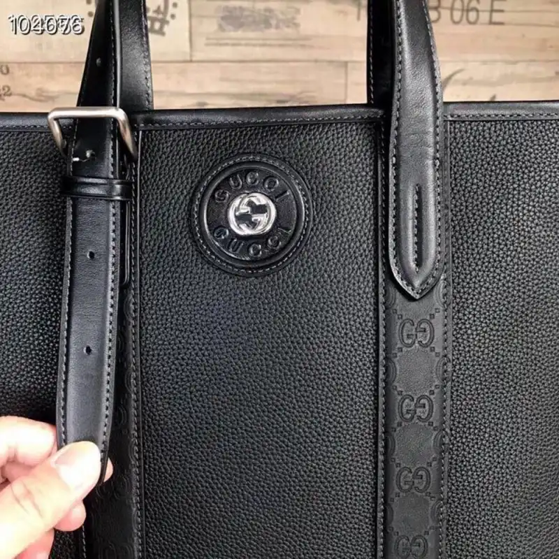 G*u*i bags 1910bb0026