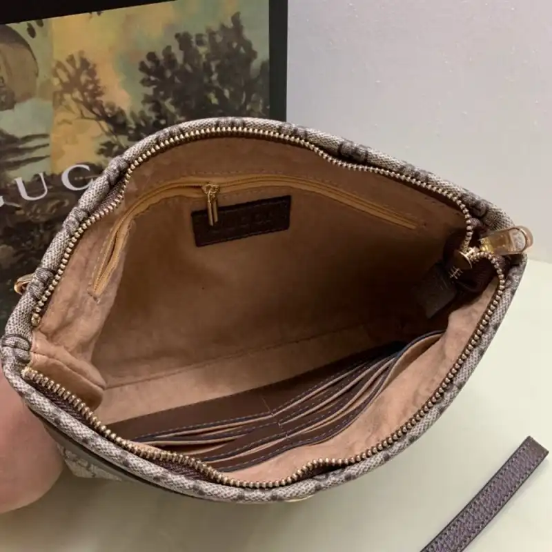 G*u*i bags 1910bb0052