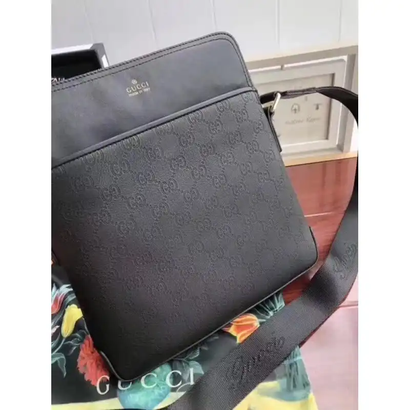 G*u*i bags 1910bb0084