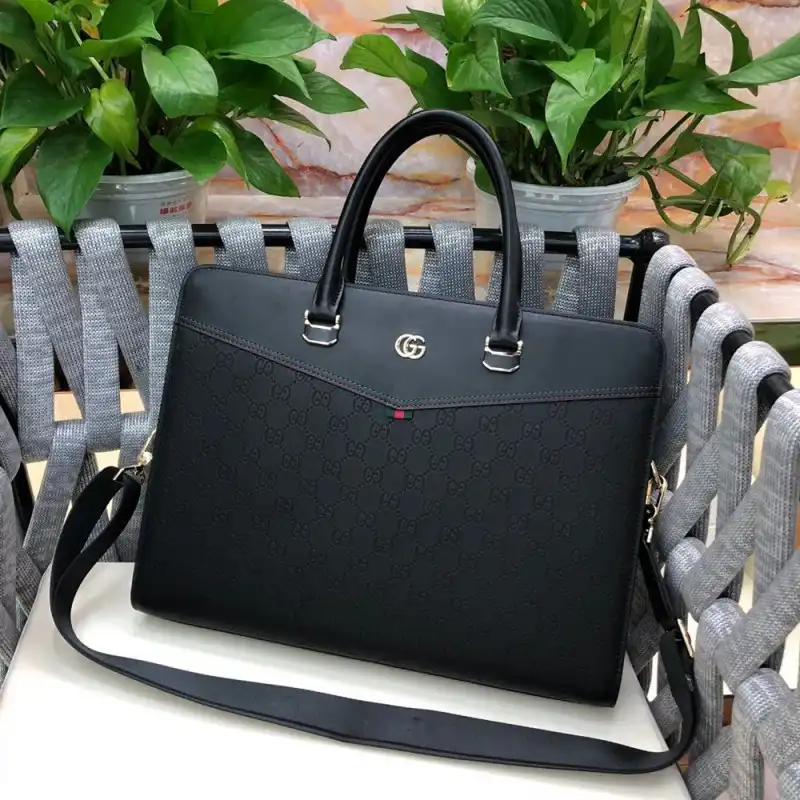 G*u*i bags 1910bb0090