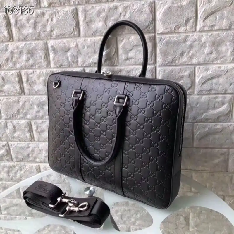 G*u*i bags 1910bb0094