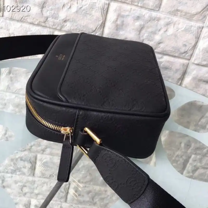 G*u*i bags 1910bb0095