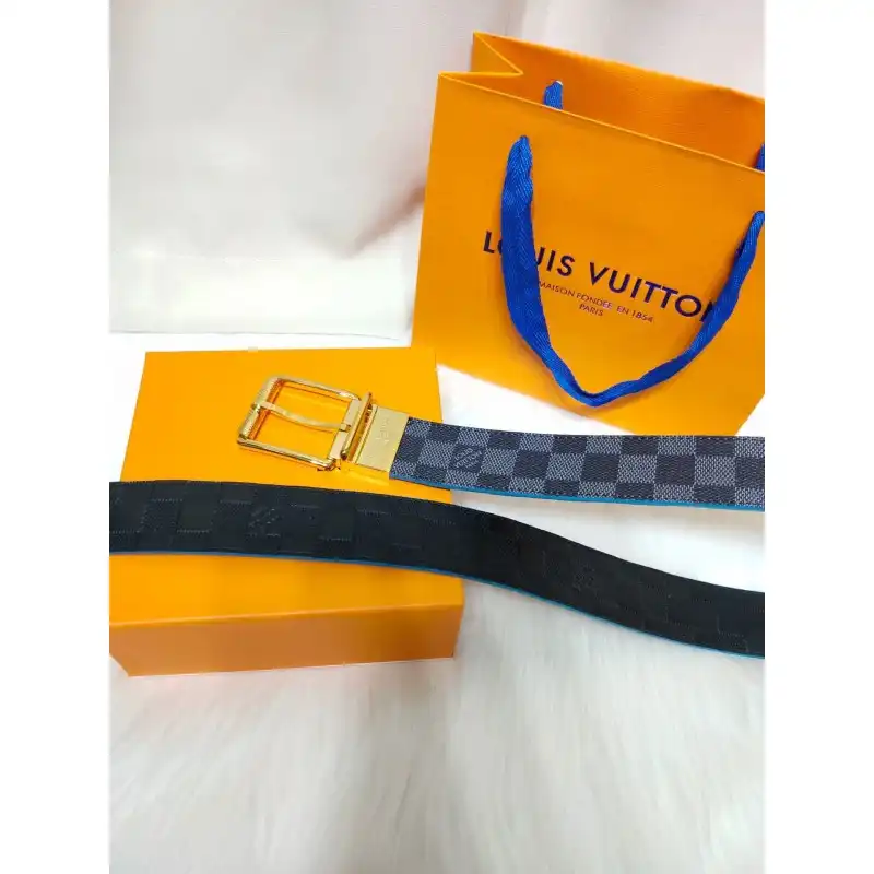 LV s Belte 1911X0004