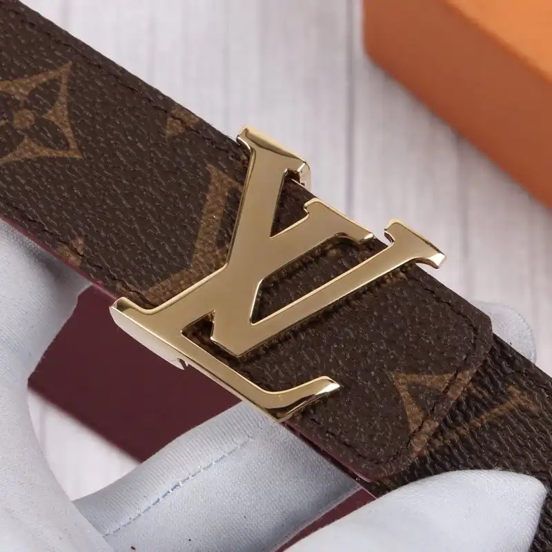 LV s Belte 1911X0023