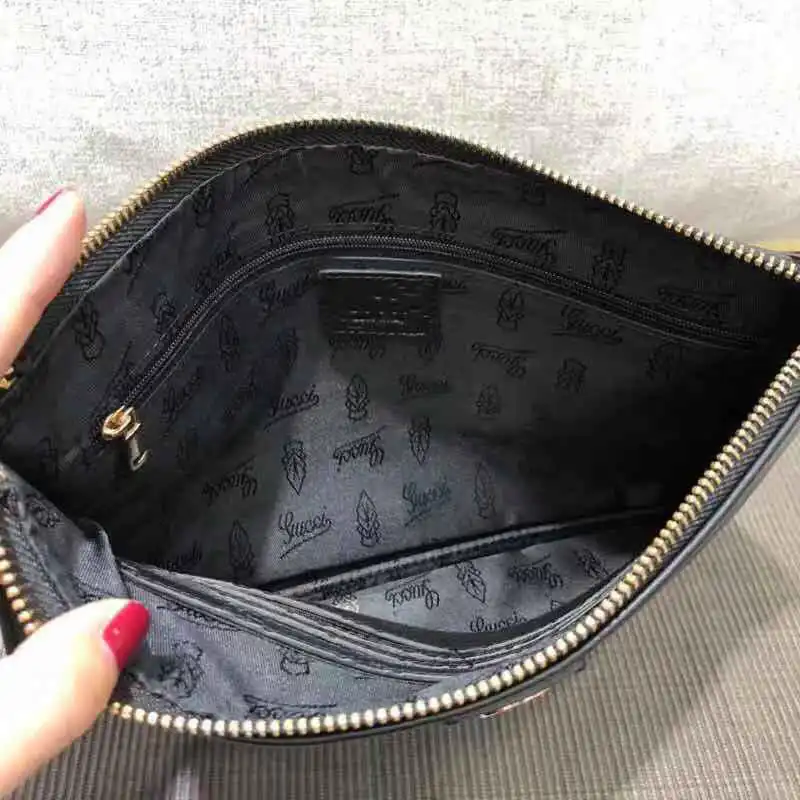 G*u*i bags 1917m0063
