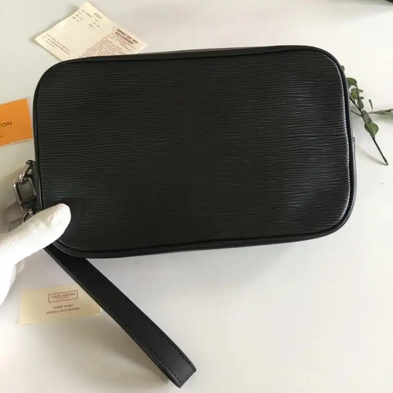 LV Bags 19B570222
