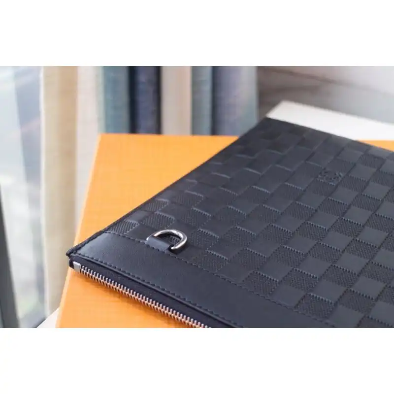 LV Bags 19B570264