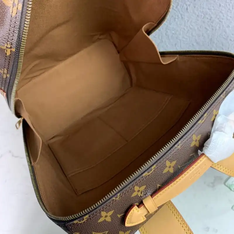 LV Bags 19B570364