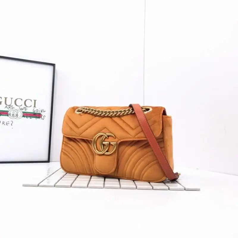 G*u*i bags 19b57g0004