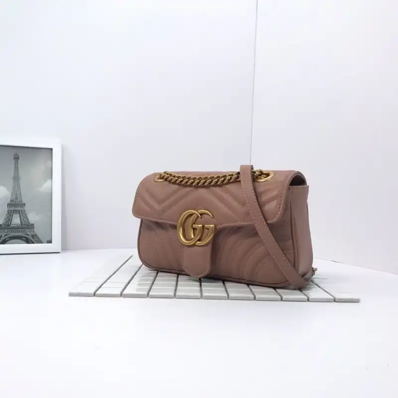 G*u*i bags 19b57g0009