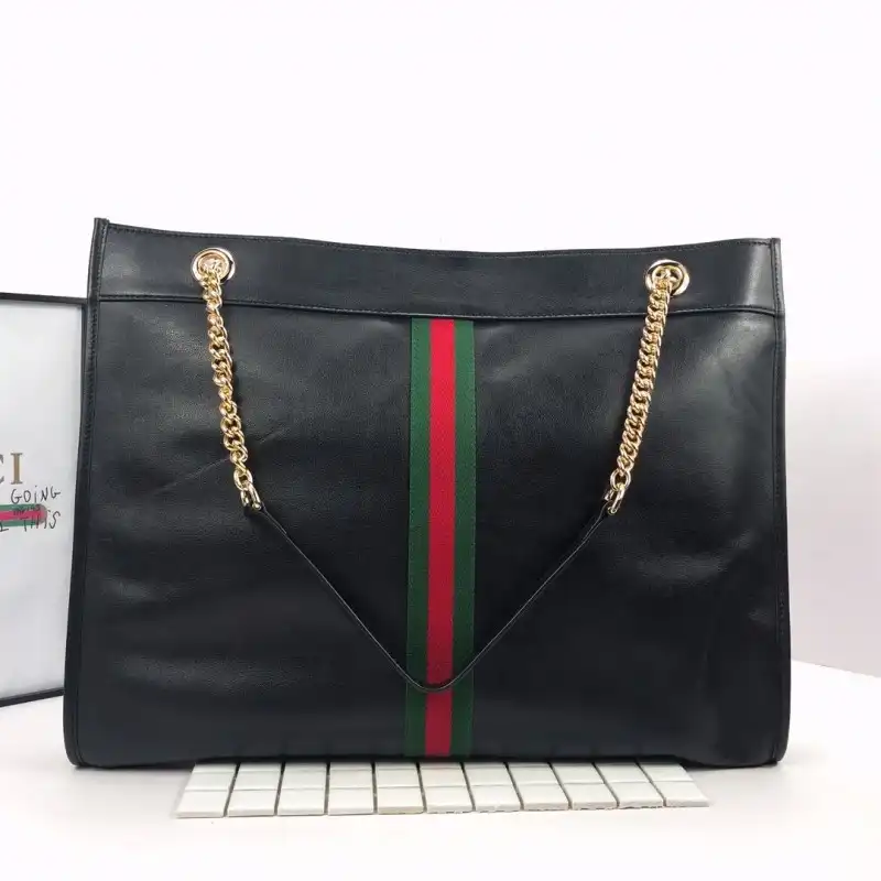 G*u*i bags 19b57g0033