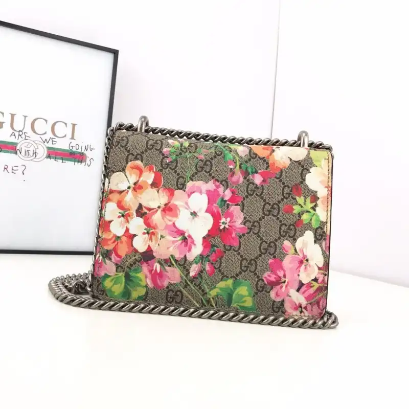 G*u*i bags 19b57g0040
