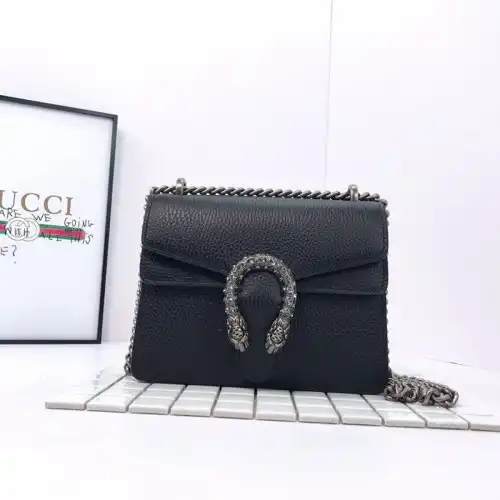 G*u*i bags 19b57g0044