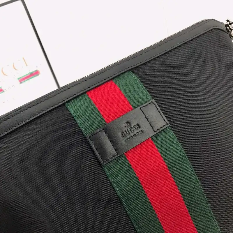 G*u*i bags 19b57g0053