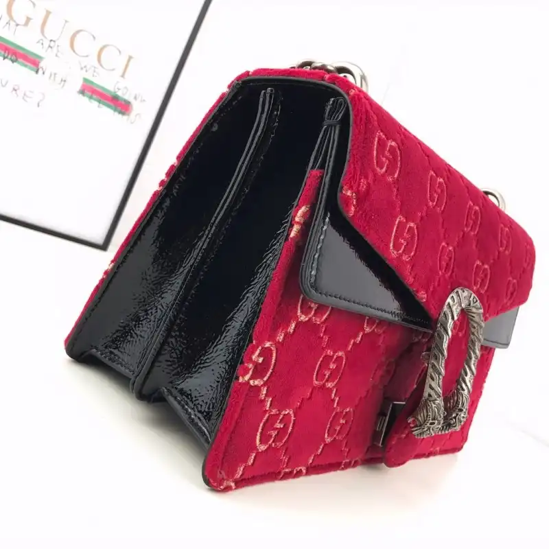 G*u*i bags 19b57g0057