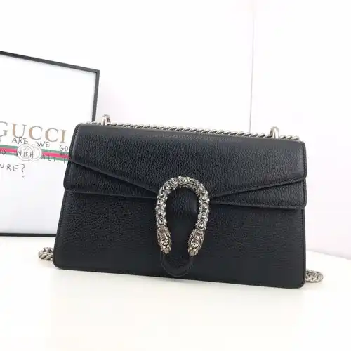 G*u*i bags 19b57g0070