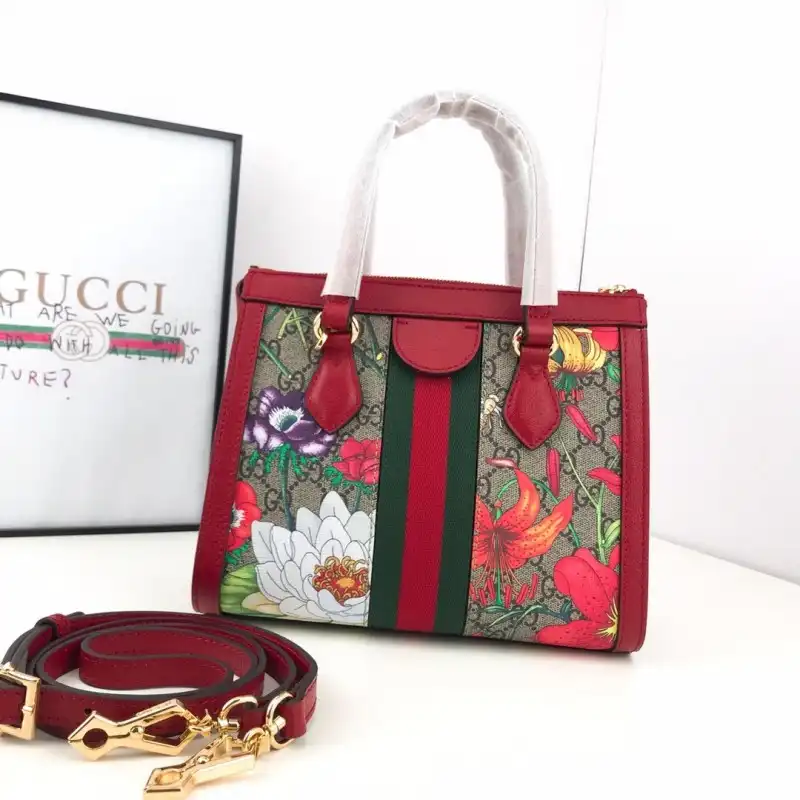 G*u*i bags 19b57g0071