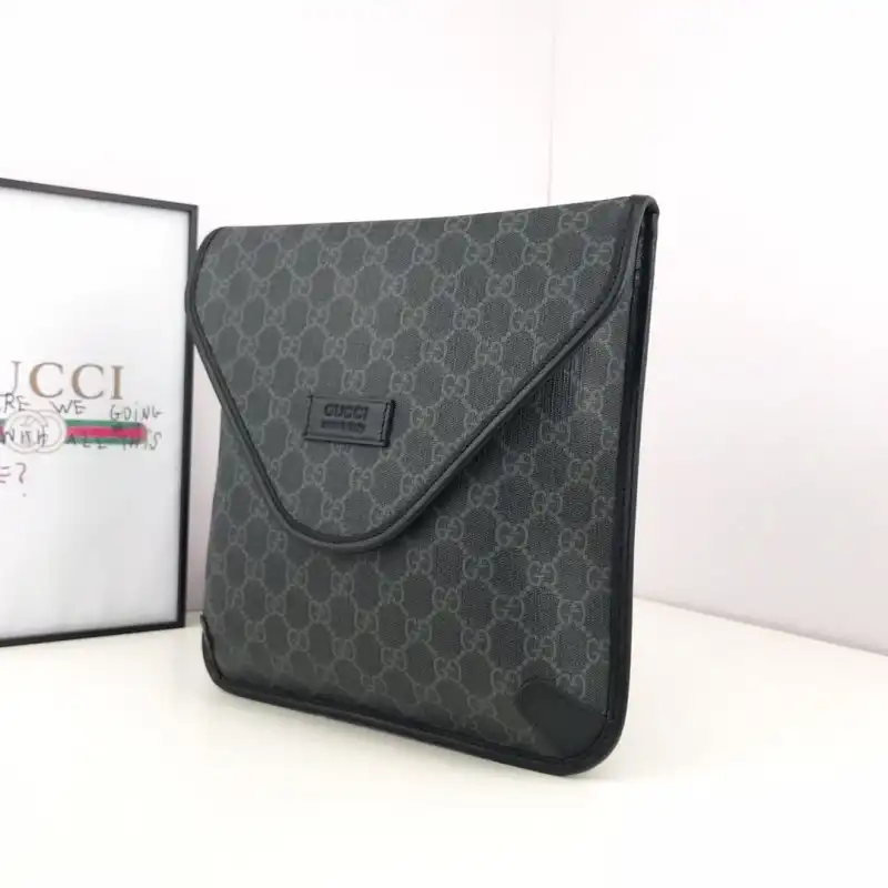 G*u*i bags 19b57g0079