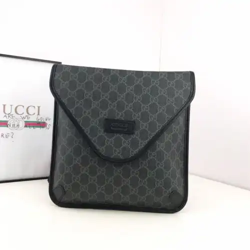 G*u*i bags 19b57g0079