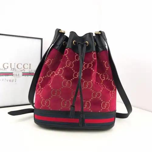 G*u*i bags 19b57g0080