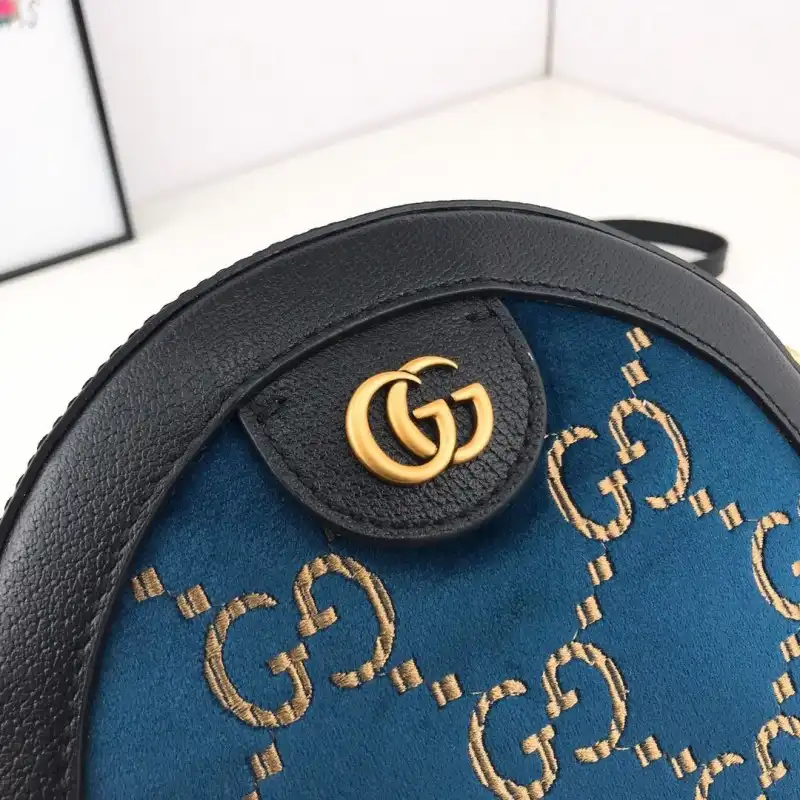 G*u*i bags 19b57g0084