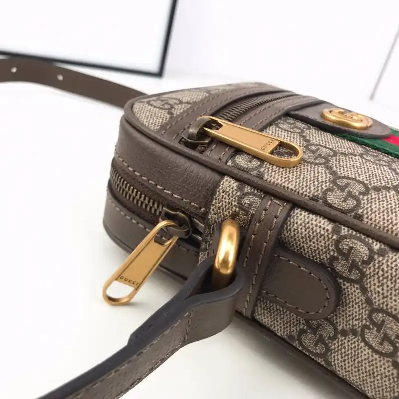 G*u*i bags 19b57g0091