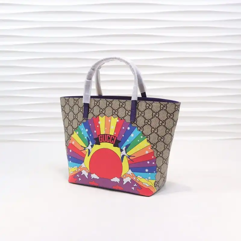 G*u*i bags 19b57g0101