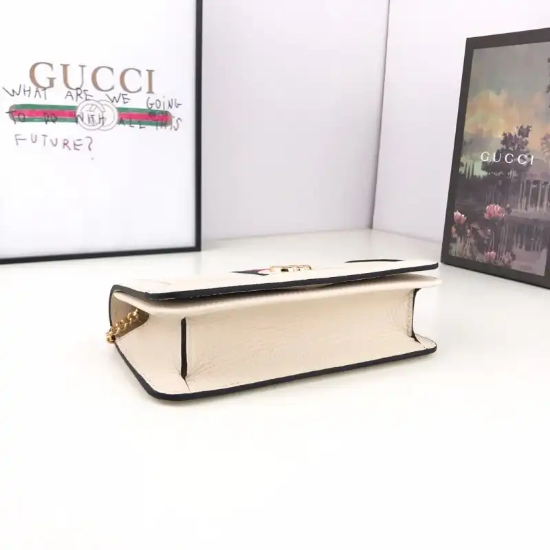 G*u*i bags 19b57g0108
