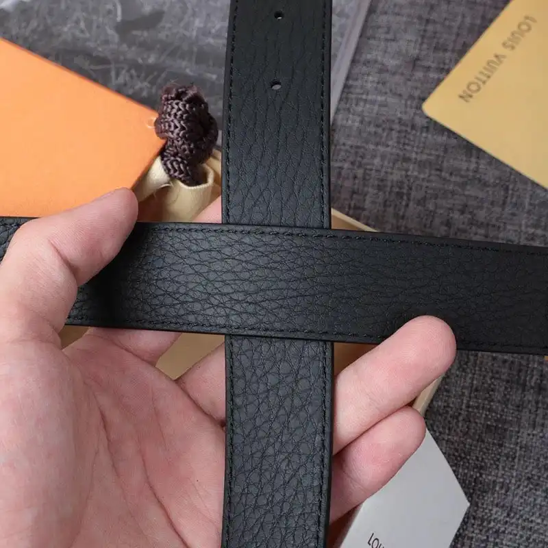LV s Belte 19xf0109