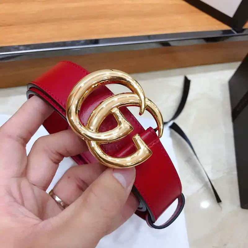 G*u*i s belt 2007xf0047