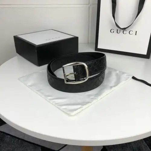 G*u*i s belt 2007xf0086