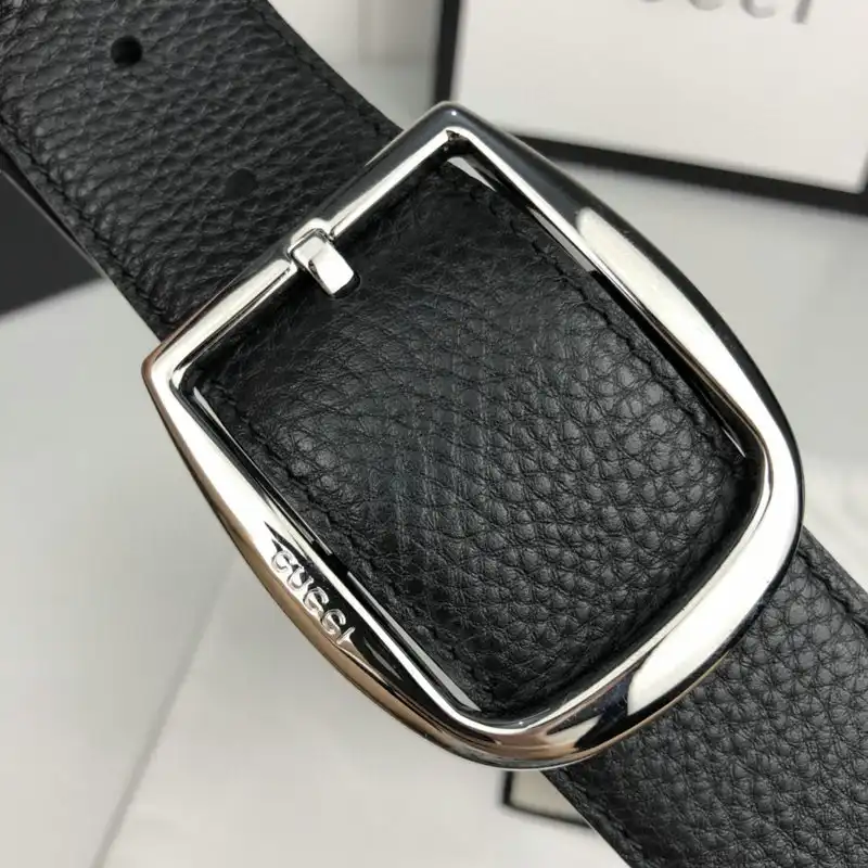 G*u*i s belt 2007xf0088
