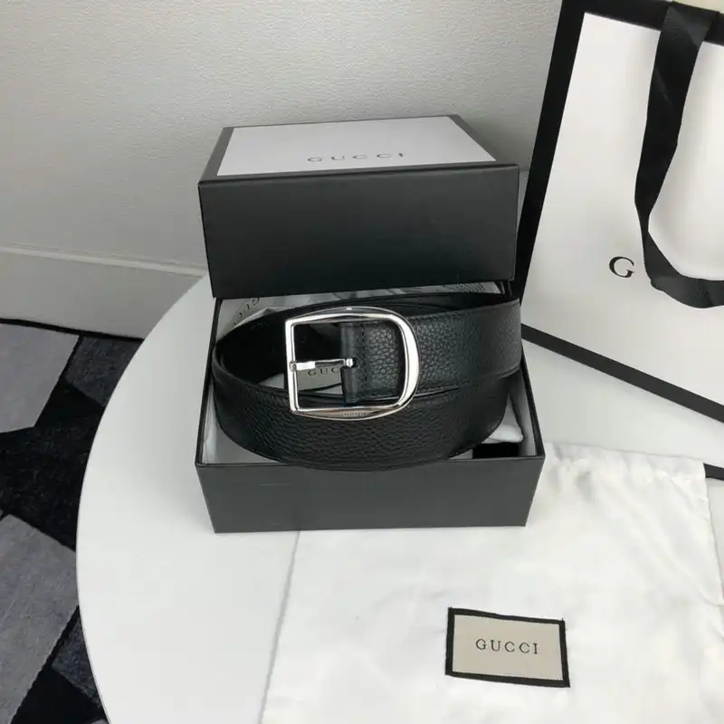 G*u*i s belt 2007xf0088