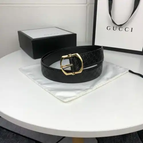 G*u*i s belt 2007xf0091