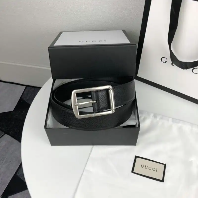 G*u*i s belt 2007xf0092