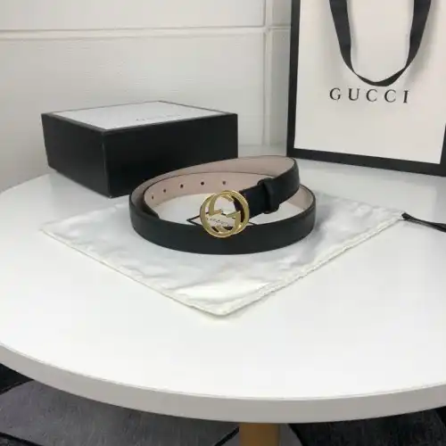 G*u*i s belt 2009xf0028