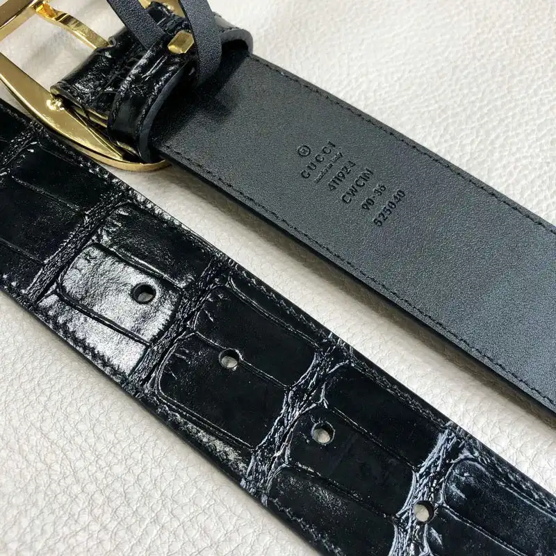 G*u*i s belt 2009xf0073