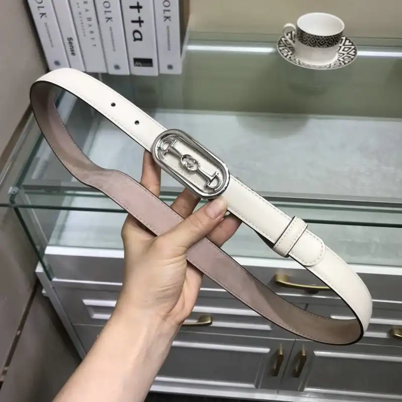 G*u*i s belt 2009xf0082