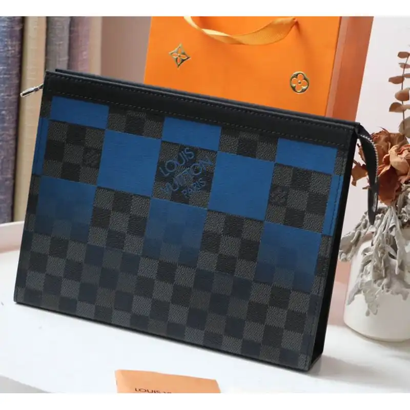 LV Bags 2010B570035