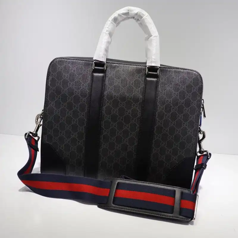 G*u*i briefcases 19gm0020