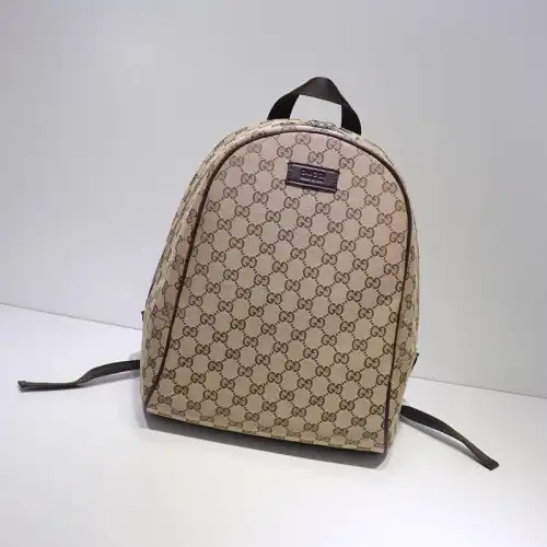 G*u*i backpack 19gm0023