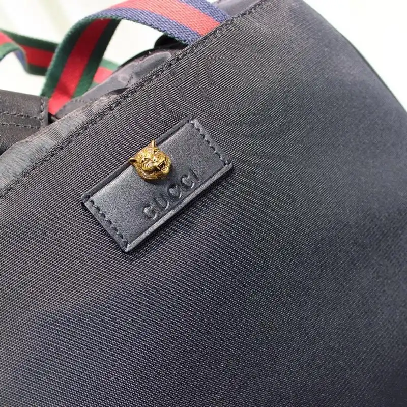 G*u*i backpack 19gm0027