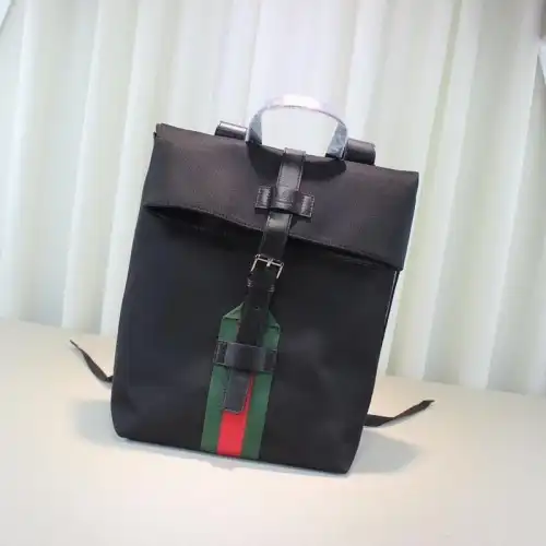 G*u*i backpack 19gm0036