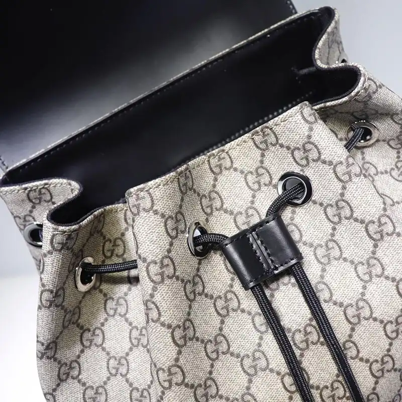 G*u*i backpack 19gm0047