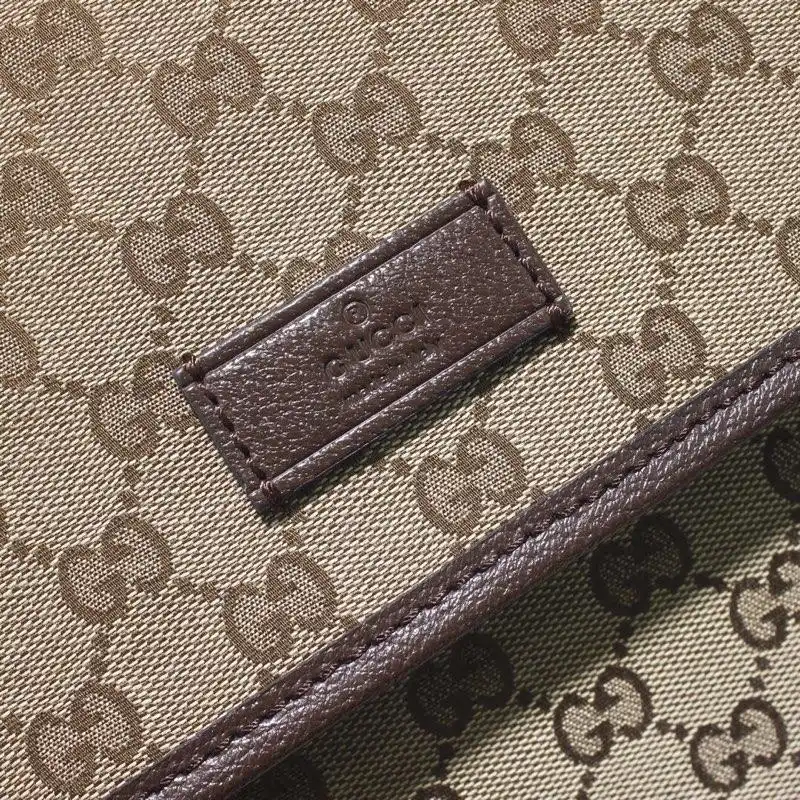 G*u*i messenger bags 19gm0064